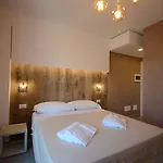 Isule & Breakfast 招待所 圣维托罗卡波