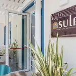 Isule & Breakfast 招待所 4*