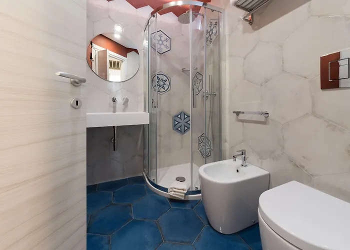 Isule & Breakfast 4*